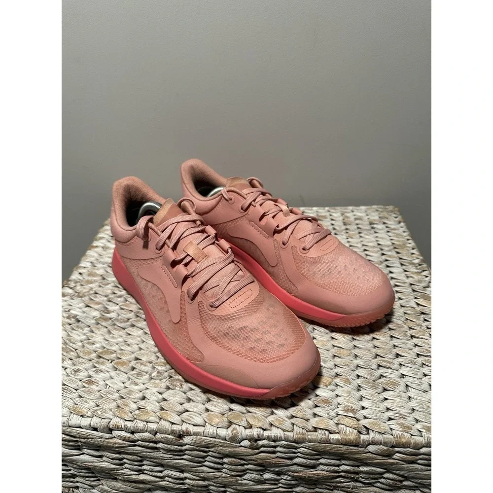 Lululemon Strongfeel Training Shoes Athletic Sneakers Women's Size 8 Pink